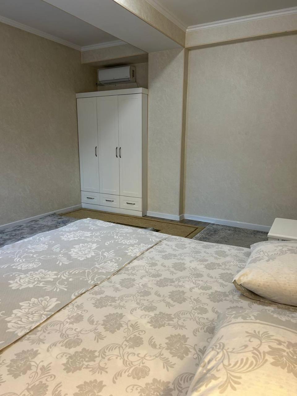 Ecohouse Apartment Бишкек Екстериор снимка