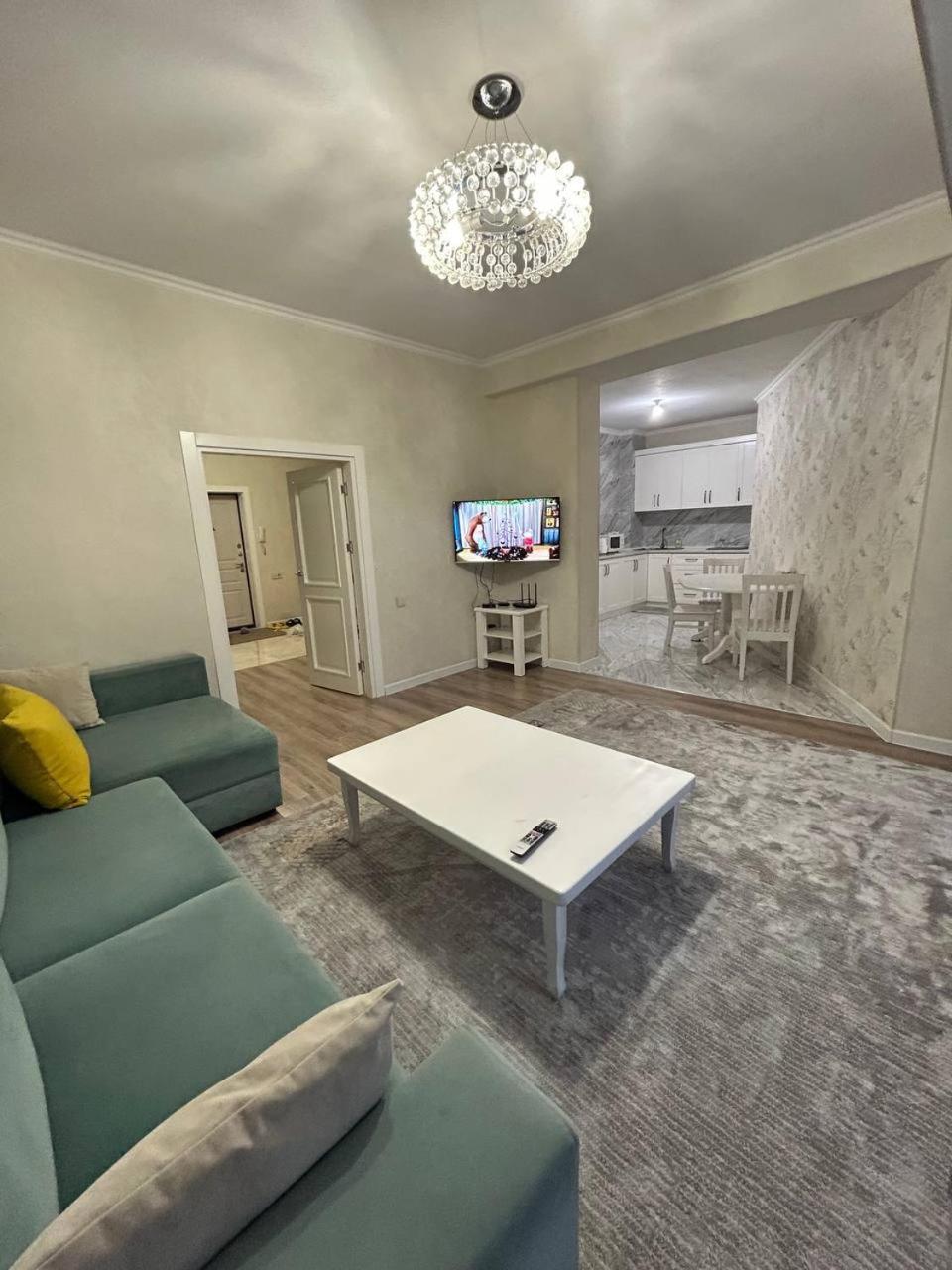 Ecohouse Apartment Бишкек Екстериор снимка